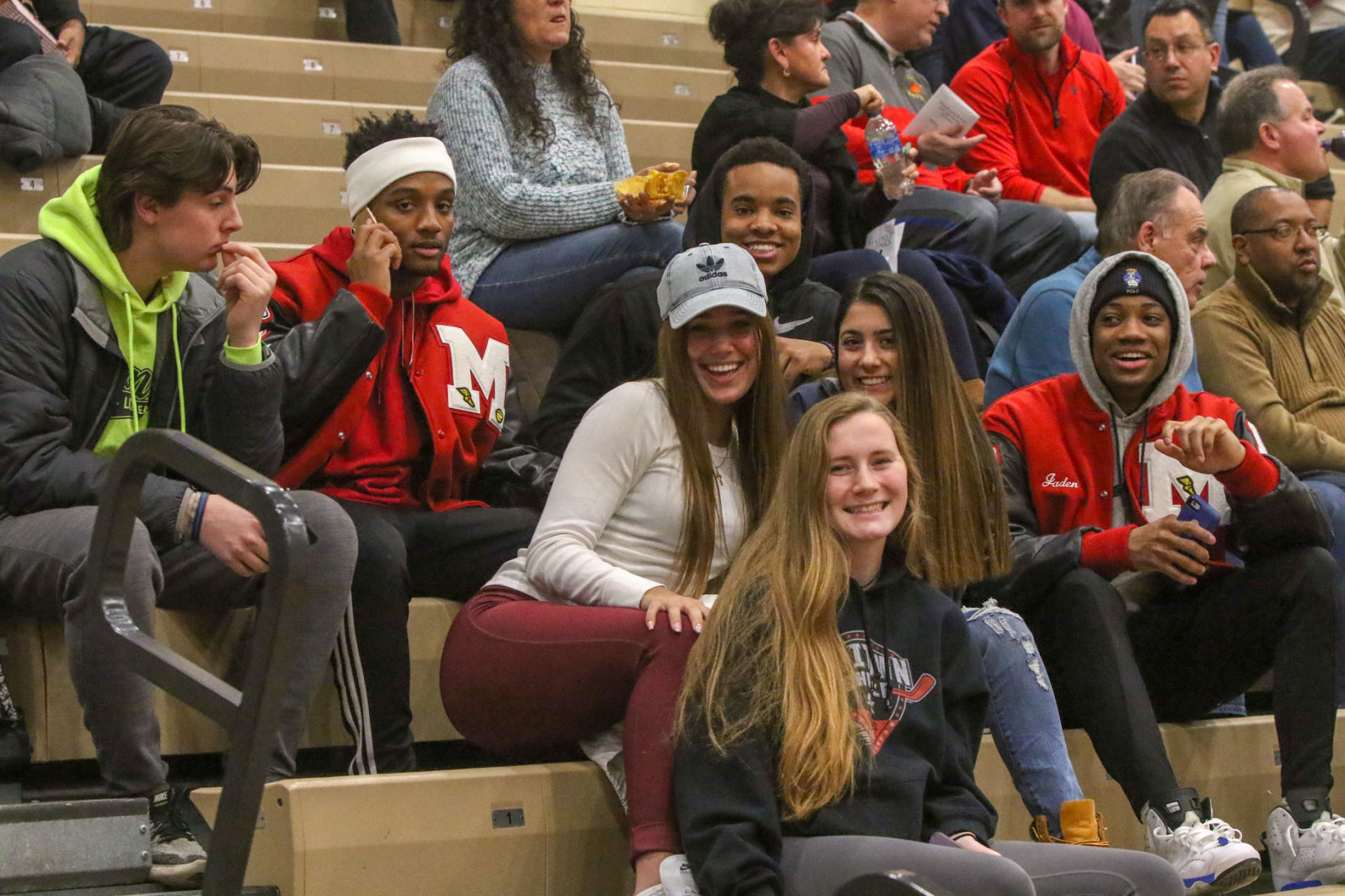 Faces: Highland Holiday Hoopfest